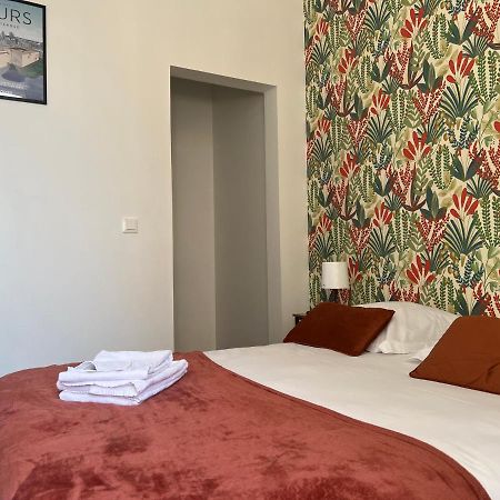 Hotel Tulty Tours Bagian luar foto